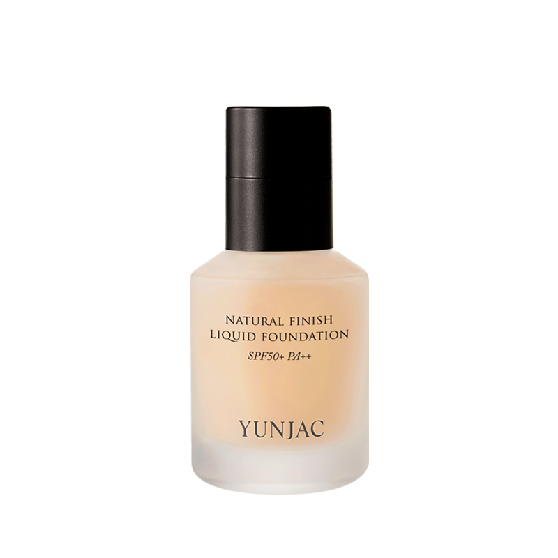 NATURAL FINISH LIQUID FOUNDATION<br />SPF50+ PA++