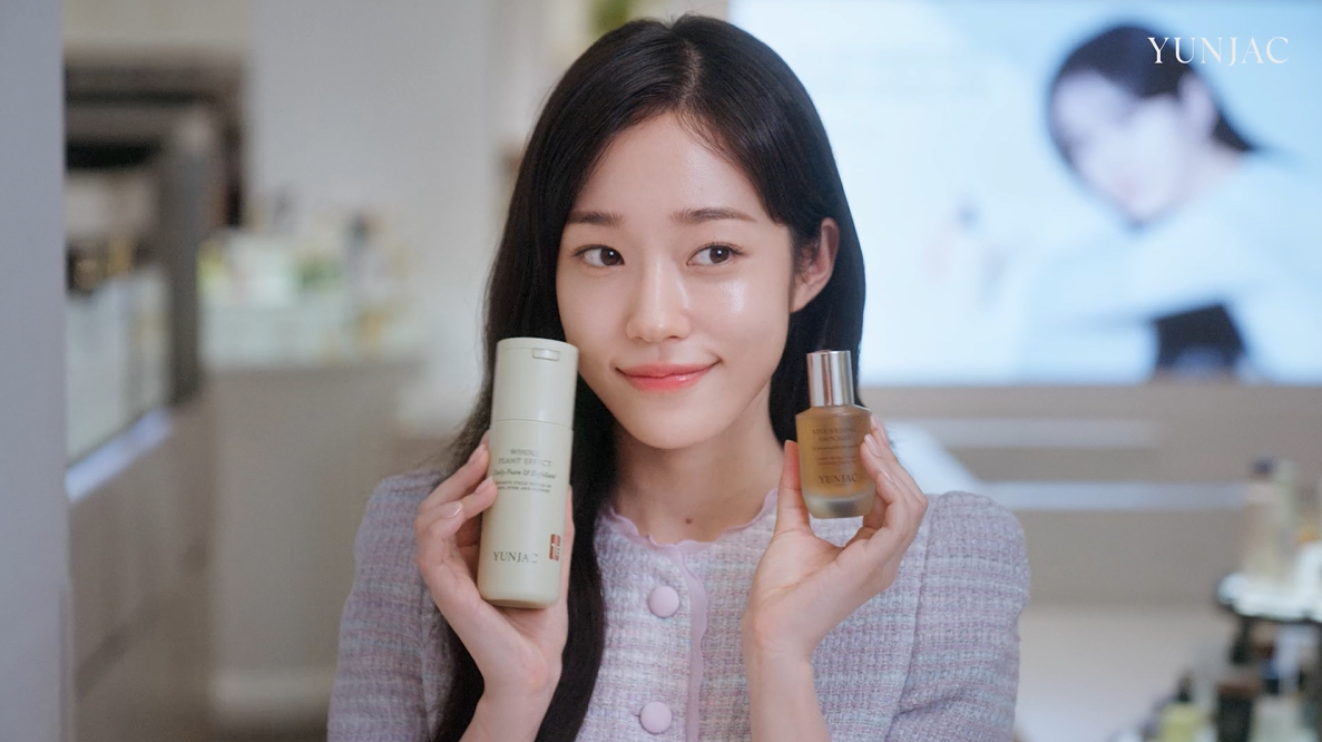 노윤서가 PICK한 2025 연작 베스트셀러